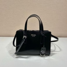 프라다 리에디션 1995 토트백 ZO6 NERO 1BA357 PD1-B 