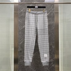 톰브라운 2022 남며공용 추리닝 바지 TB242 TB1-T 