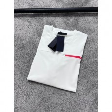 프라다 2023 남성용 반팔티 PD164 PD 